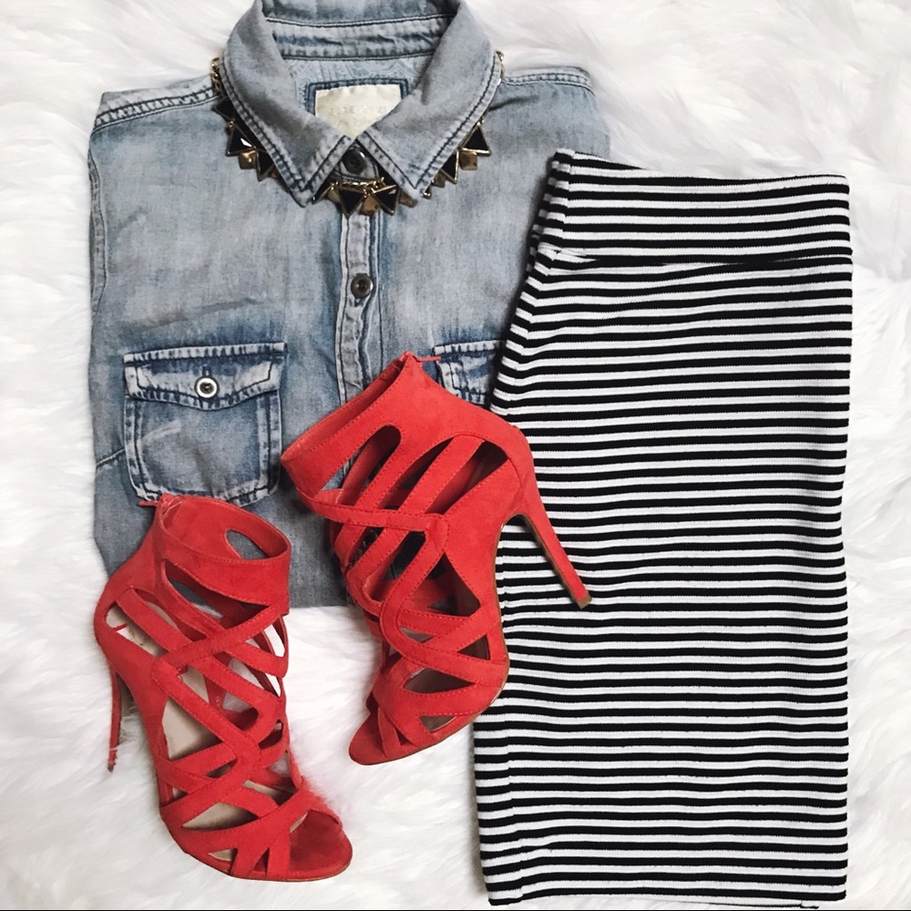 Gap Black & White Stripe Skirt